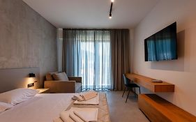 Lucciola Boutique Rooms